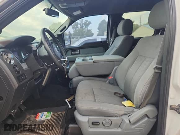 2014 Ford F-150 XL с VIN 1FTFW1ET1EKF45749, выставлен на аукционе Copart как лот 69430765 с пробегом 118 803 миль миль и Чистый • Clean title. История ставок и продаж доступна на DreamBid. Изображение 7.
