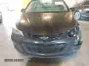 2018 Chevrolet Cruze LT z VIN 1G1BE5SM3J7109853, wystawiony jako IAAI lot #43239239 z przebiegiem 178 569 mil mil oraz . Historia ofert i sprzedaży dostępna na DreamBid. Obrazek 12.