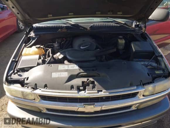 2002 Chevrolet Suburban LS with VIN 1GNFK16Z02J194579, listed as a IAAI auction lot 41753261 with 248,537 mi miles and . Bid and sale history available at DreamBid. Image 10.