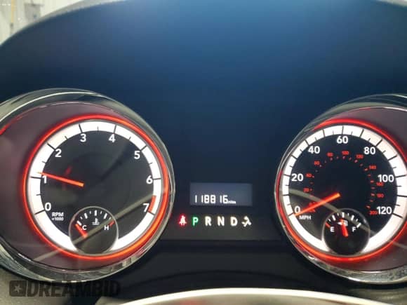 2017 Dodge Grand Caravan SE Plus with VIN 2C4RDGBG2HR567567, listed as a Copart auction lot 82450605 with 118,816 mi miles and Salvage title. Bid and sale history available at DreamBid. Image 9.