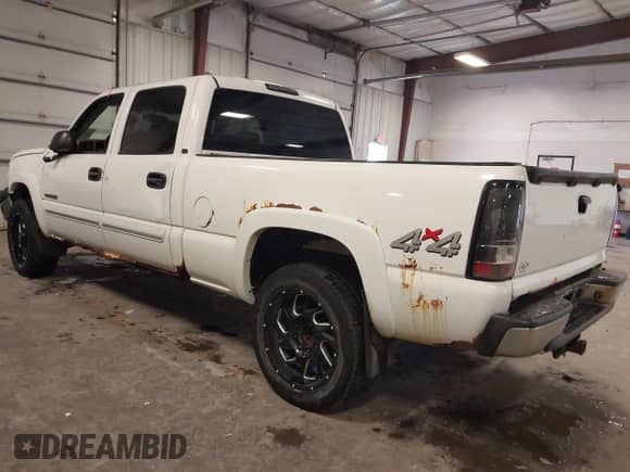 2006 Chevrolet Silverado 1500HD LT1 с VIN 1GCGK13U76F242626, выставлен на аукционе IAAI как лот 40786885 с пробегом 171 077 миль миль и . История ставок и продаж доступна на DreamBid. Изображение 3.