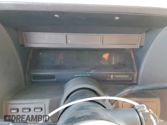 1990 Chevrolet Astro с VIN 1GNDM15Z4LB159994, выставлен на аукционе Copart как лот 79302264 с пробегом Не указан миль и Списание • Salvage title. История ставок и продаж доступна на DreamBid. Изображение 9.