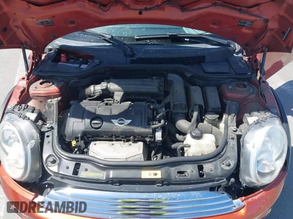 2013 MINI Hardtop with VIN WMWSU3C50DT682661, listed as a IAAI auction lot 42294482 with 114,066 mi miles and . Bid and sale history available at DreamBid. Image 10.