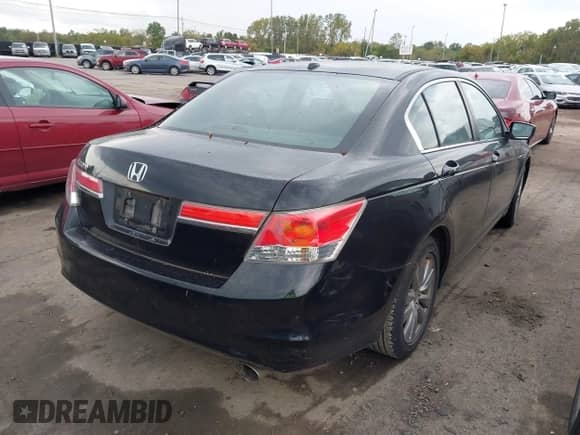 2011 Honda Accord EX-L with VIN 1HGCP2F89BA116684, listed as a IAAI auction lot 43405610 with 259,726 mi miles and . Bid and sale history available at DreamBid. Image 4.