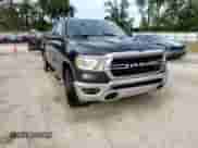 2020 Ram 1500 Big Horn z VIN 1C6RREFG0LN229680, wystawiony jako Copart lot #79850754 z przebiegiem 134 383 mil mil oraz Nie do naprawy • Non repairable. Historia ofert i sprzedaży dostępna na DreamBid. Obrazek 13.