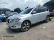 2014 Nissan Pathfinder SV z VIN 5N1AR2MN2EC646637, wystawiony jako Copart lot #59866345 z przebiegiem 165 634 mil mil oraz Szkoda całkowita • Salvage title. Historia ofert i sprzedaży dostępna na DreamBid. Obrazek 1.