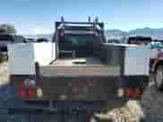 2006 Chevrolet Silverado 3500 SRW с VIN 1GCHK33286F121375, выставлен на аукционе Copart как лот 64235465 с пробегом 194 719 миль миль и Чистый • Clean title. История ставок и продаж доступна на DreamBid. Изображение 6.