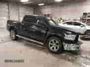 2017 Ram 1500 Laramie z VIN 1C6RR7NM6HS873681, wystawiony jako IAAI lot #41829158 z przebiegiem 85 825 mil mil oraz . Historia ofert i sprzedaży dostępna na DreamBid. Obrazek 1.