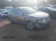 2014 Hyundai Santa Fe с VIN 5XYZU3LA5EG228806, выставлен на аукционе IAAI как лот 41271717 с пробегом 105 815 миль миль и . История ставок и продаж доступна на DreamBid. Изображение 1.