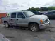 2005 GMC Sierra 1500 SLE with VIN 2GTEK13T951107216, listed as a IAAI auction lot 42628457 with 220,396 mi miles and . Bid and sale history available at DreamBid. Image 13.
