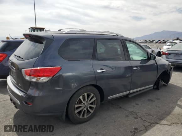 2014 Nissan Pathfinder SL with VIN 5N1AR2MN2EC641180, listed as a Copart auction lot 67569685 with 141,091 mi miles and Salvage title. Bid and sale history available at DreamBid. Image 3.