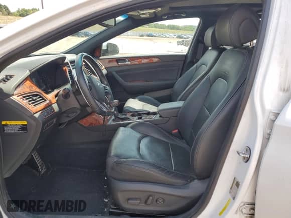 2017 Hyundai Sonata Limited with VIN 5NPE34AB9HH468554, listed as a Copart auction lot 66219705 with 52,607 mi miles and Salvage title. Bid and sale history available at DreamBid. Image 7.