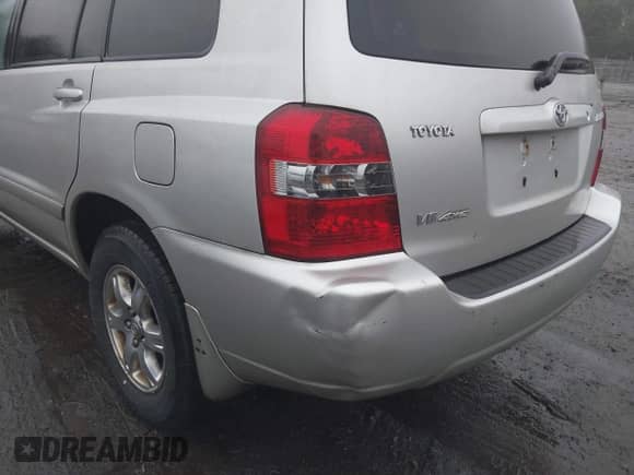 2005 Toyota Highlander с VIN JTEEP21A350116154, выставлен на аукционе IAAI как лот 43294830 с пробегом 160 256 миль миль и . История ставок и продаж доступна на DreamBid. Изображение 6.