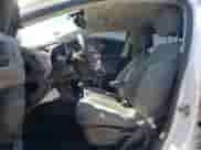 2017 Chevrolet Sonic LT z VIN 1G1JG6SHXH4168957, wystawiony jako Copart lot #53310844 z przebiegiem 103 457 mil mil oraz Szkoda całkowita • Salvage title. Historia ofert i sprzedaży dostępna na DreamBid. Obrazek 7.