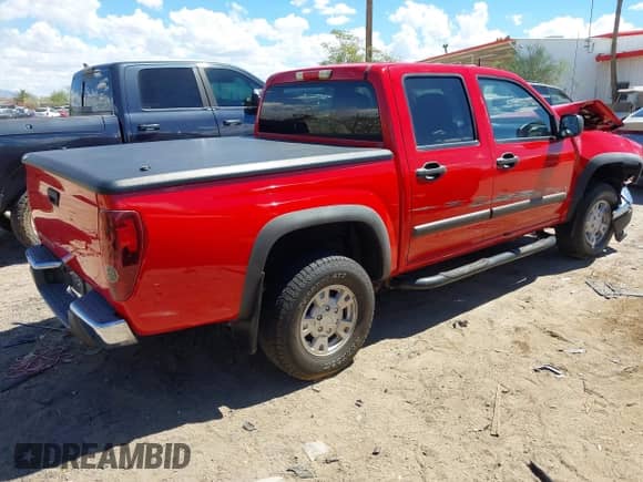 2008 Chevrolet Colorado 1LT z VIN 1GCDT33E988224771, wystawiony jako IAAI lot #43173150 z przebiegiem 180 969 mil mil oraz . Historia ofert i sprzedaży dostępna na DreamBid. Obrazek 4.