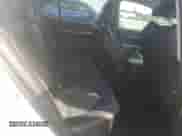 2023 Toyota Camry SE z VIN 4T1G11AK0PU099970, wystawiony jako Copart lot #81045445 z przebiegiem 32 846 mil mil oraz Szkoda całkowita • Salvage title. Historia ofert i sprzedaży dostępna na DreamBid. Obrazek 10.