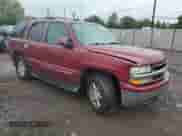 2004 Chevrolet Tahoe LT z VIN 1GNEK13Z54J275127, wystawiony jako Copart lot #69592305 z przebiegiem 174 091 mil mil oraz Szkoda całkowita • Salvage title. Historia ofert i sprzedaży dostępna na DreamBid. Obrazek 4.