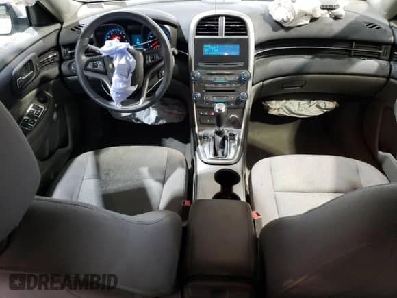 2013 Chevrolet Malibu LS с VIN 1G11B5SA1DF354574, выставлен на аукционе Copart как лот 86112445 с пробегом 104 410 миль миль и Списание • Salvage title. История ставок и продаж доступна на DreamBid. Изображение 8.