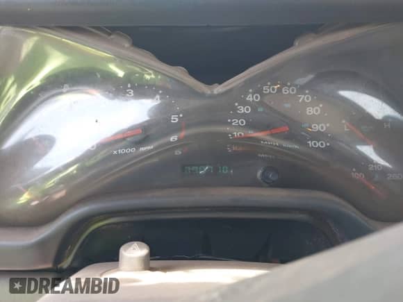 2003 Jeep Wrangler Sport z VIN 1J4FA49S03P326437, wystawiony jako IAAI lot #42702949 z przebiegiem 90 710 mil mil oraz . Historia ofert i sprzedaży dostępna na DreamBid. Obrazek 7.