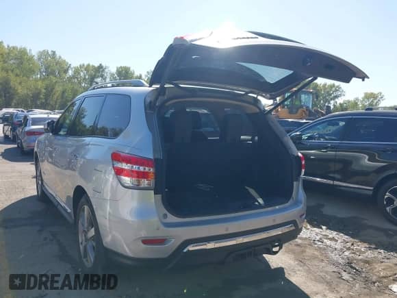 2014 Nissan Pathfinder Platinum Hybrid with VIN 5N1CR2MN5EC642025, listed as a IAAI auction lot 40488450 with 91,360 mi miles and . Bid and sale history available at DreamBid. Image 3.