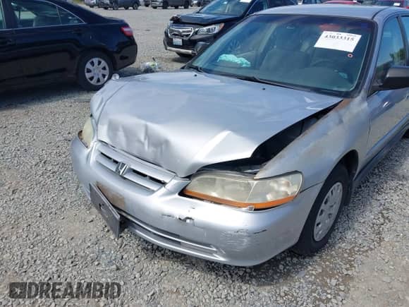 2002 Honda Accord VP with VIN 1HGCF86642A173265, listed as a IAAI auction lot 43033315 with 187,894 mi miles and . Bid and sale history available at DreamBid. Image 6.