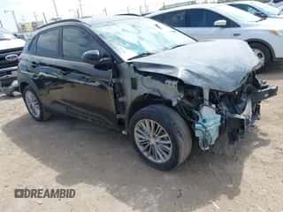 2020 Hyundai Kona SEL с VIN KM8K22AA9LU397691, выставлен на аукционе IAAI как лот 43150929 с пробегом 48 506 миль миль и . История ставок и продаж доступна на DreamBid. Изображение 1.