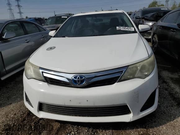 2012 Toyota Camry XLE z VIN 4T1BD1FK5CU054012, wystawiony jako Copart lot #85195425 z przebiegiem 451 292 mil mil oraz Szkoda całkowita • Salvage title. Historia ofert i sprzedaży dostępna na DreamBid. Obrazek 5.