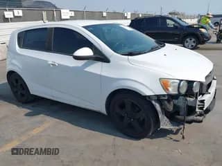 2014 Chevrolet Sonic LTZ с VIN 1G1JE6SB0E4127248, выставлен на аукционе IAAI как лот 42921777 с пробегом 145 819 миль миль и . История ставок и продаж доступна на DreamBid. Изображение 1.