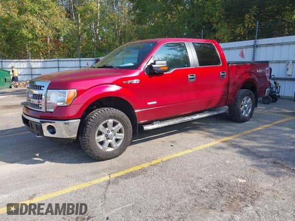 2013 Ford F-150 Lariat with VIN 1FTFW1ET5DKD04467, listed as a IAAI auction lot 43355676 with 124,871 mi miles and . Bid and sale history available at DreamBid. Image 17.