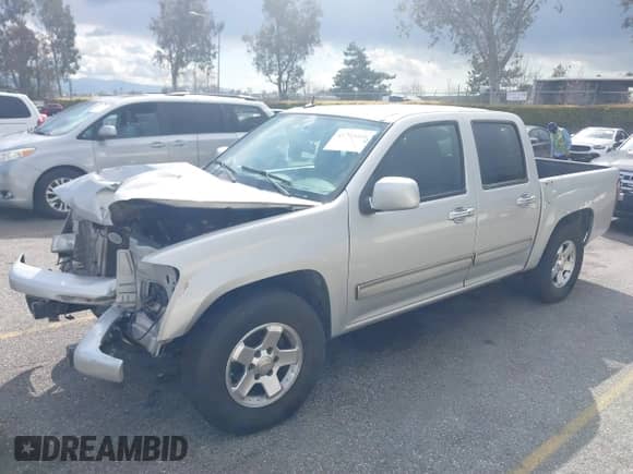 2010 Chevrolet Colorado 1LT z VIN 1GCDSCDE5A8148912, wystawiony jako IAAI lot #41752099 z przebiegiem Nie podano mil oraz . Historia ofert i sprzedaży dostępna na DreamBid. Obrazek 17.