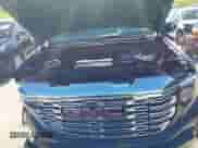 2024 GMC Sierra 1500 Denali с VIN 1GTUUGEL3RZ370028, выставлен на аукционе IAAI как лот 42273048 с пробегом 9 092 миль миль и . История ставок и продаж доступна на DreamBid. Изображение 10.