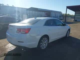 2014 Chevrolet Malibu LT z VIN 1G11E5SL0EF290103, wystawiony jako IAAI lot #43468737 z przebiegiem 100 471 mil mil oraz . Historia ofert i sprzedaży dostępna na DreamBid. Obrazek 4.