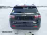 2024 Jeep Compass Latitude Lux с VIN 3C4NJDFN8RT103518, выставлен на аукционе IAAI как лот 41352342 с пробегом 13 535 миль миль и . История ставок и продаж доступна на DreamBid. Изображение 17.