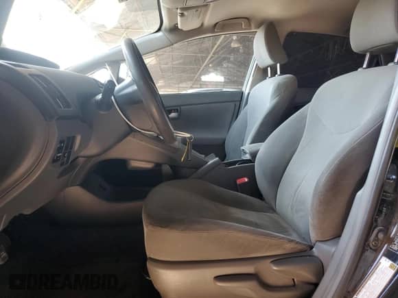 2011 Toyota Prius I with VIN JTDKN3DU2B0256913, listed as a Copart auction lot 70833904 with 151,701 mi miles and Salvage title. Bid and sale history available at DreamBid. Image 7.