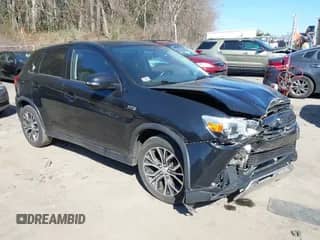 2019 Mitsubishi Outlander SE с VIN JA4AP4AU7KU013116, выставлен на аукционе IAAI как лот 42065239 с пробегом 85 830 миль миль и . История ставок и продаж доступна на DreamBid. Изображение 1.