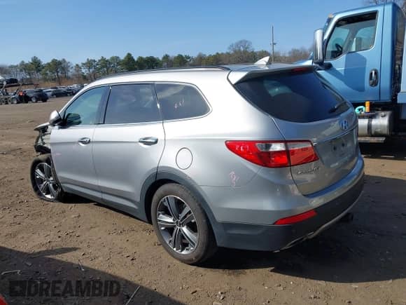 2016 Hyundai Santa Fe Limited with VIN KM8SRDHF9GU140044, listed as a IAAI auction lot 41758762 with 102,914 mi miles and . Bid and sale history available at DreamBid. Image 14.