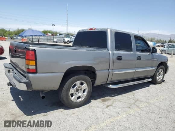 2006 GMC Sierra 1500 SLE2 with VIN 2GTEC13Z061277788, listed as a Copart auction lot 62126315 with 186,271 mi miles and Salvage title. Bid and sale history available at DreamBid. Image 3.