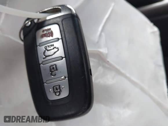 2015 Hyundai Veloster with VIN KMHTC6AD4FU240867, listed as a IAAI auction lot 42887164 with 94,620 mi miles and . Bid and sale history available at DreamBid. Image 11.