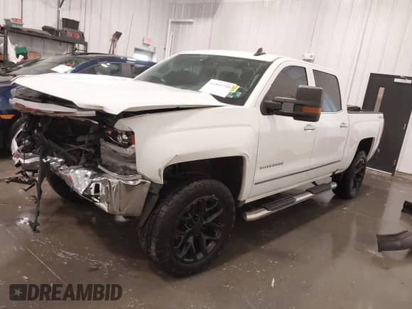 2017 Chevrolet Silverado 1500 LTZ z VIN 3GCUKSEC1HG286538, wystawiony jako IAAI lot #41861745 z przebiegiem 105 033 mil mil oraz . Historia ofert i sprzedaży dostępna na DreamBid. Obrazek 2.