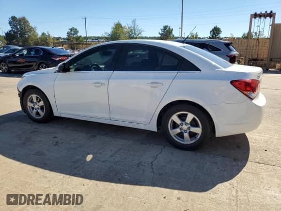 2014 Chevrolet Cruze 1LT with VIN 1G1PC5SB7E7427359, listed as a Copart auction lot 87001795 with 84,207 mi miles and Salvage title. Bid and sale history available at DreamBid. Image 2.