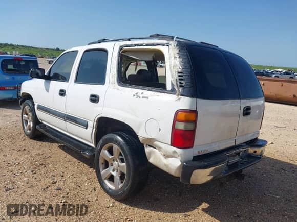 2001 Chevrolet Tahoe Special Service с VIN 1GNEC13V81J292896, выставлен на аукционе IAAI как лот 42061466 с пробегом 207 762 миль миль и . История ставок и продаж доступна на DreamBid. Изображение 3.