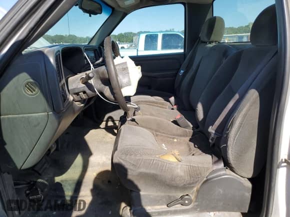 2007 GMC Sierra 1500 z VIN 1GTEC14Z77E172101, wystawiony jako Copart lot #71567265 z przebiegiem 450 778 mil mil oraz Szkoda całkowita • Salvage title. Historia ofert i sprzedaży dostępna na DreamBid. Obrazek 7.