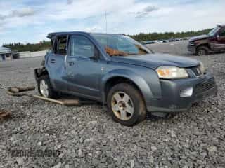 2006 Saturn VUE z VIN 5GZCZ63466S867841, wystawiony jako Copart lot #74236714 z przebiegiem 199 507 mil mil oraz Szkoda całkowita • Salvage title. Historia ofert i sprzedaży dostępna na DreamBid. Obrazek 4.