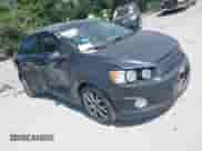 2014 Chevrolet Sonic LTZ с VIN 1G1JE5SBXE4199715, выставлен на аукционе IAAI как лот 40177638 с пробегом 116 685 миль миль и . История ставок и продаж доступна на DreamBid. Изображение 1.