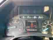 2018 Ford F-150 XL z VIN 1FTMF1CBXJKE72103, wystawiony jako Copart lot #80325605 z przebiegiem 201 926 mil mil oraz Szkoda całkowita • Salvage title. Historia ofert i sprzedaży dostępna na DreamBid. Obrazek 9.