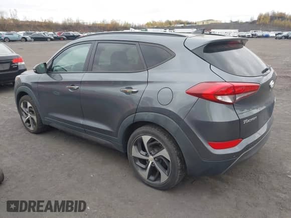 2016 Hyundai Tucson Limited z VIN KM8J3CA26GU122406, wystawiony jako IAAI lot #43520972 z przebiegiem 112 888 mil mil oraz . Historia ofert i sprzedaży dostępna na DreamBid. Obrazek 3.