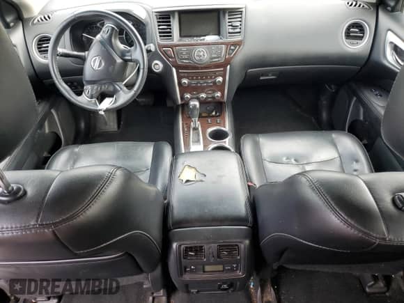 2015 Nissan Pathfinder Platinum with VIN 5N1AR2MN5FC717122, listed as a Copart auction lot 71411965 with 215,470 mi miles and Clean title. Bid and sale history available at DreamBid. Image 8.