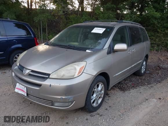 2005 Toyota Sienna XLE z VIN 5TDBA22C95S043524, wystawiony jako IAAI lot #42840051 z przebiegiem 216 621 mil mil oraz . Historia ofert i sprzedaży dostępna na DreamBid. Obrazek 2.