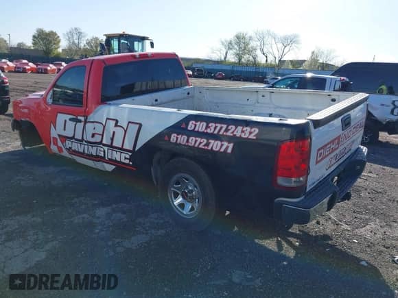 2007 GMC Sierra 1500 Work Truck с VIN 1GTEC14C27Z652213, выставлен на аукционе IAAI как лот 41983194 с пробегом 423 772 миль миль и . История ставок и продаж доступна на DreamBid. Изображение 3.
