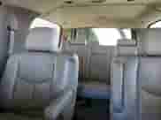 2003 Chevrolet Suburban LT z VIN 3GNFK16Z33G218425, wystawiony jako Copart lot #81138144 z przebiegiem 246 985 mil mil oraz Szkoda całkowita • Salvage title. Historia ofert i sprzedaży dostępna na DreamBid. Obrazek 10.